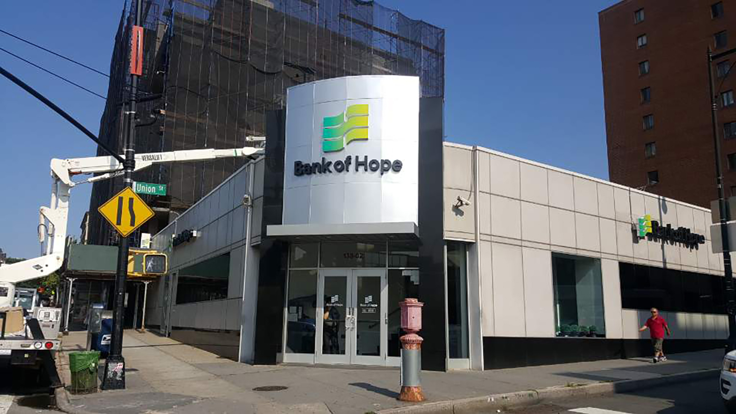 Bank-of-Hope-(6)